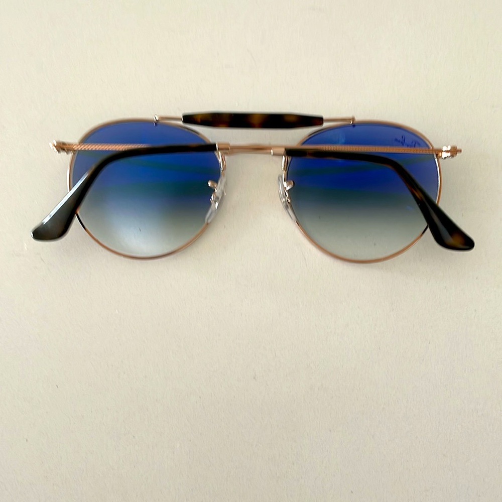 Ray-Ban Rose Gold Tone Sunglasses w/ Blue Ombre Lens & Tortoise Accents - Picture 6 of 16